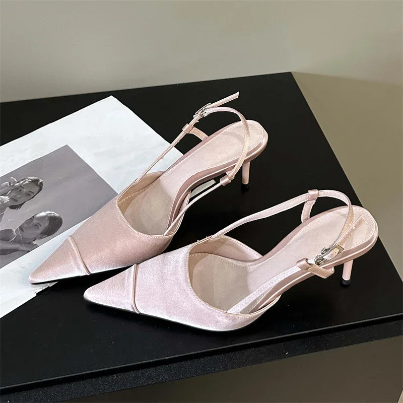 Ellen Kitten Heel