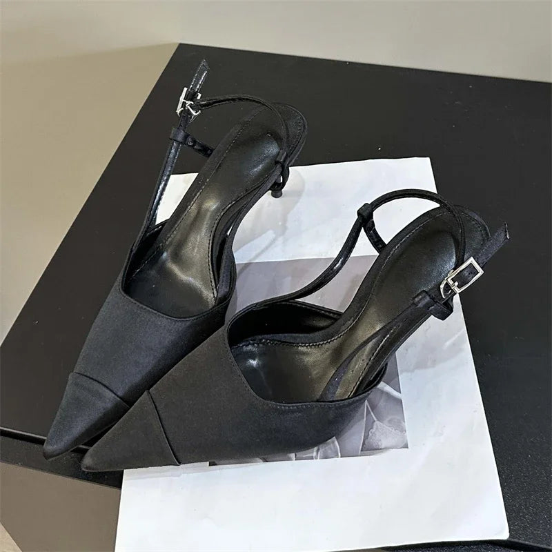 Ellen Kitten Heel